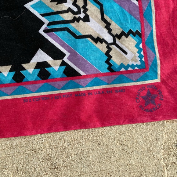 Vintage Southwestern Bandana Aztec Print 21\